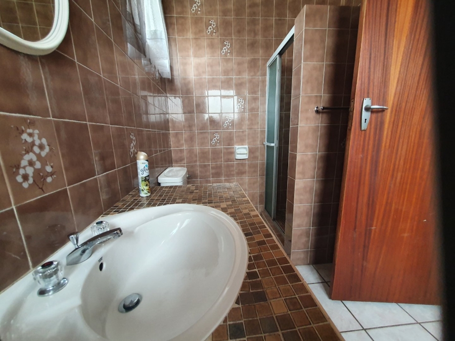 4 Bedroom Property for Sale in Manaba Beach KwaZulu-Natal