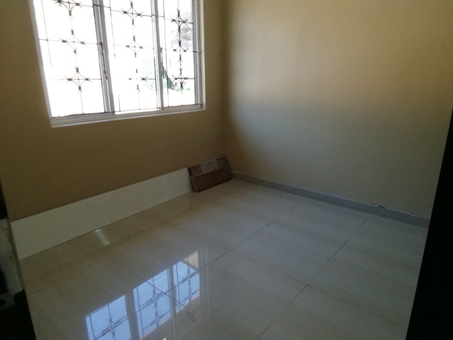 2 Bedroom Property for Sale in Suriya Heights KwaZulu-Natal