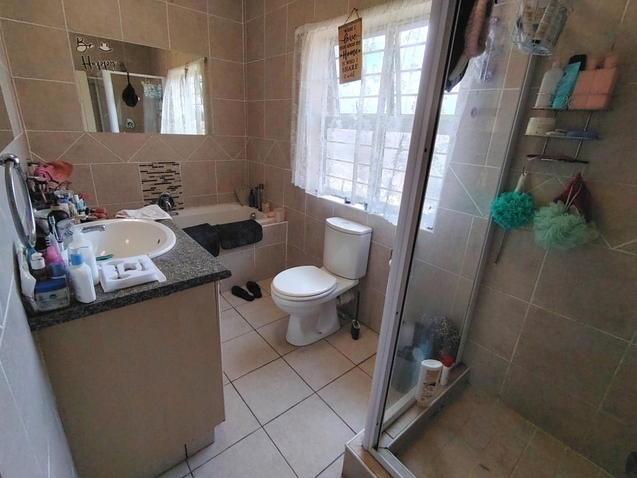 3 Bedroom Property for Sale in Margate KwaZulu-Natal