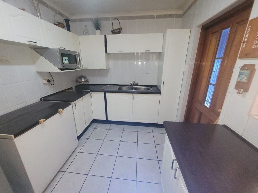 3 Bedroom Property for Sale in Anerley KwaZulu-Natal