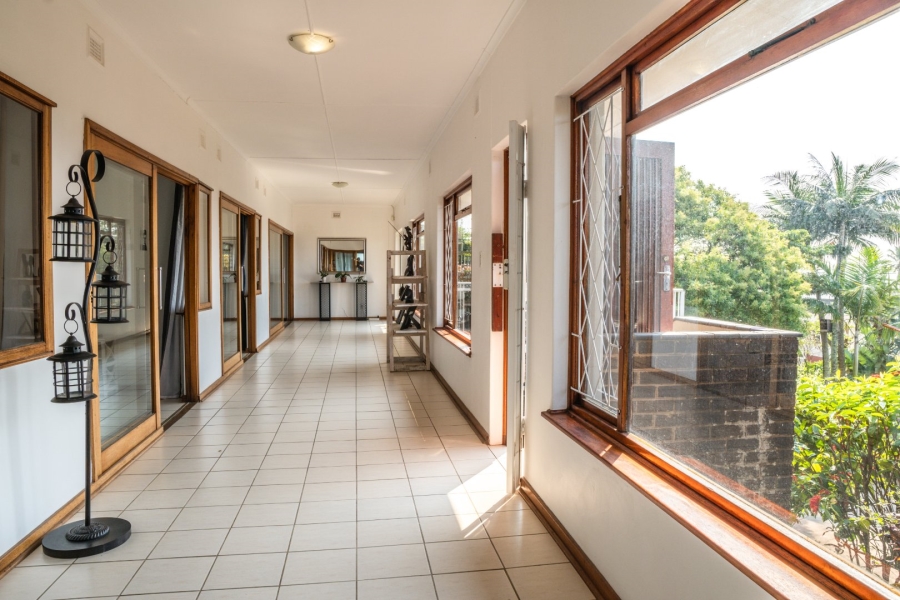 5 Bedroom Property for Sale in Ballito Central KwaZulu-Natal