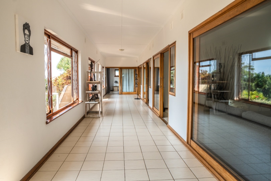 5 Bedroom Property for Sale in Ballito Central KwaZulu-Natal