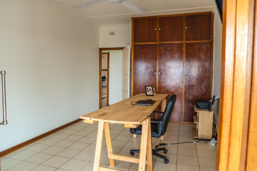 5 Bedroom Property for Sale in Ballito Central KwaZulu-Natal