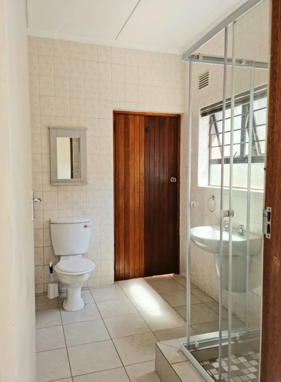 To Let 1 Bedroom Property for Rent in Glenwood KwaZulu-Natal