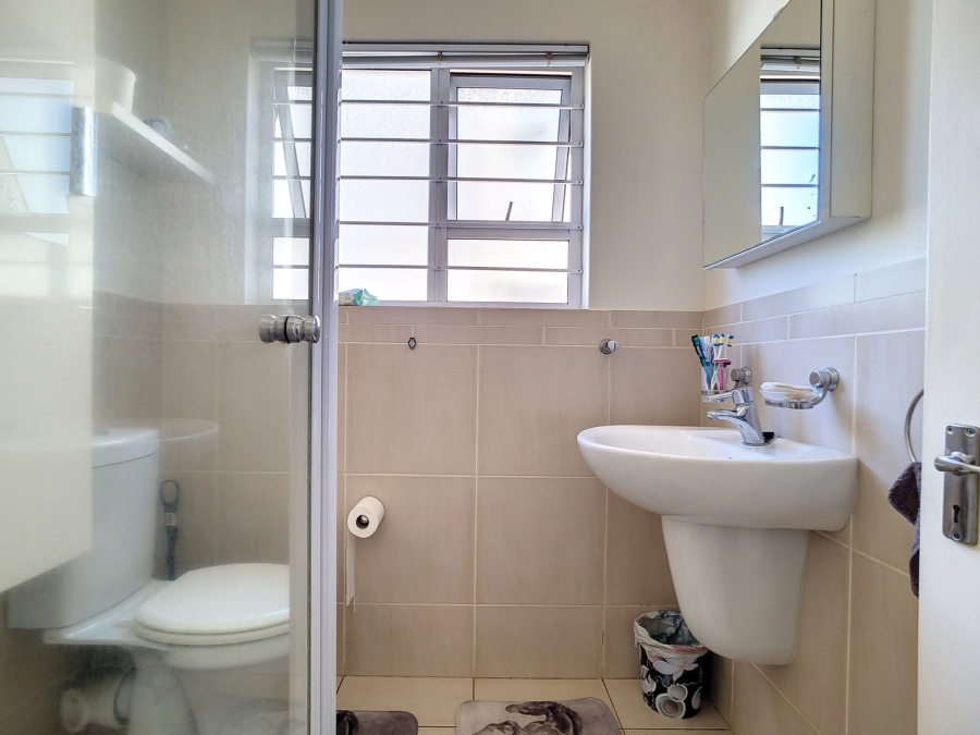 2 Bedroom Property for Sale in Umhlali KwaZulu-Natal