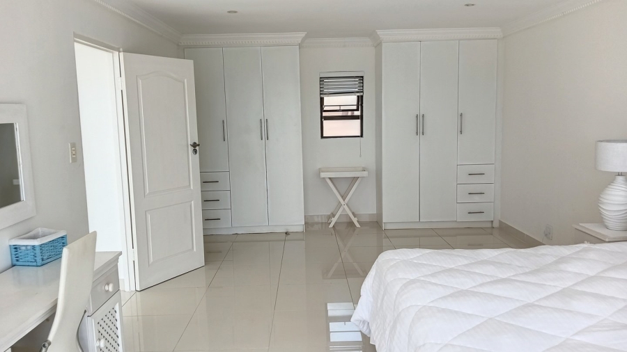 11 Bedroom Property for Sale in Willard Beach KwaZulu-Natal