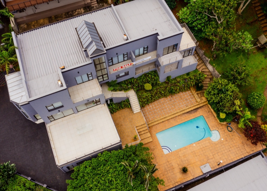 11 Bedroom Property for Sale in Willard Beach KwaZulu-Natal