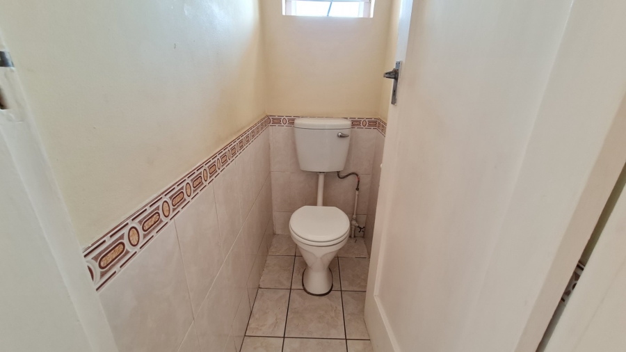 To Let 2 Bedroom Property for Rent in Bulwer KwaZulu-Natal