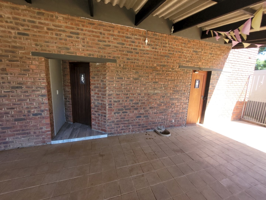 2 Bedroom Property for Sale in Woodgrange KwaZulu-Natal