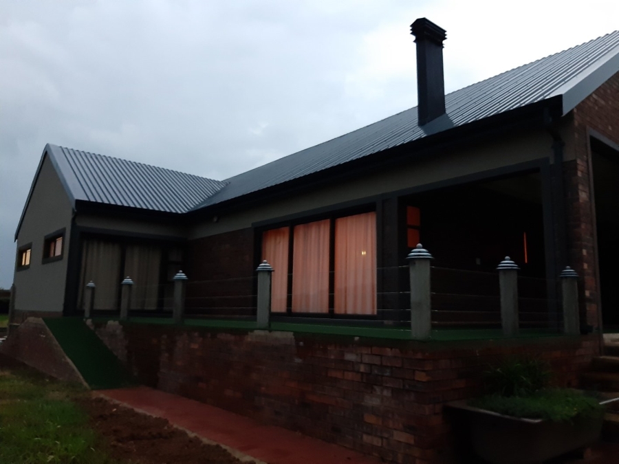 3 Bedroom Property for Sale in Vulintaba Country Estate KwaZulu-Natal