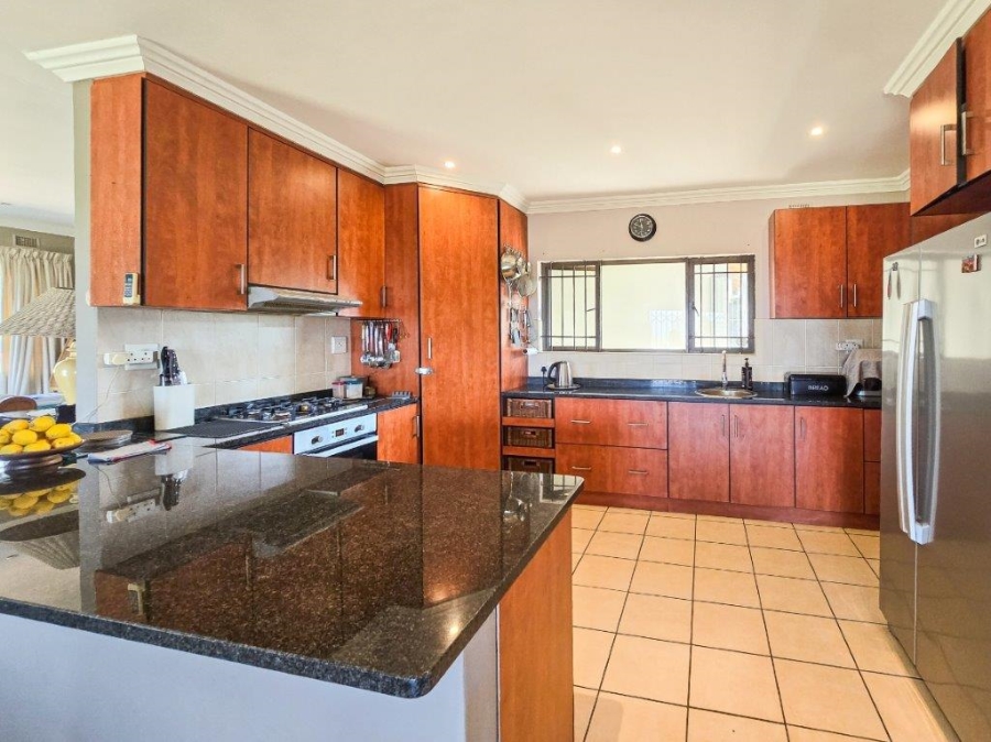 3 Bedroom Property for Sale in Sea Park KwaZulu-Natal