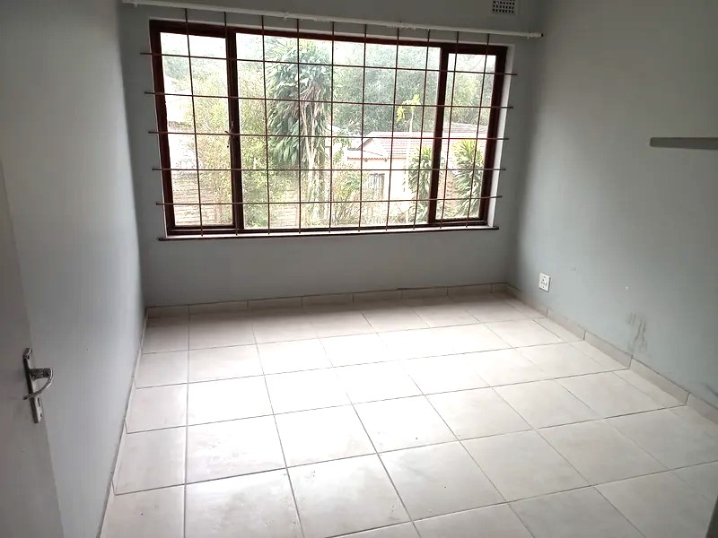 To Let 4 Bedroom Property for Rent in Moseley Park KwaZulu-Natal