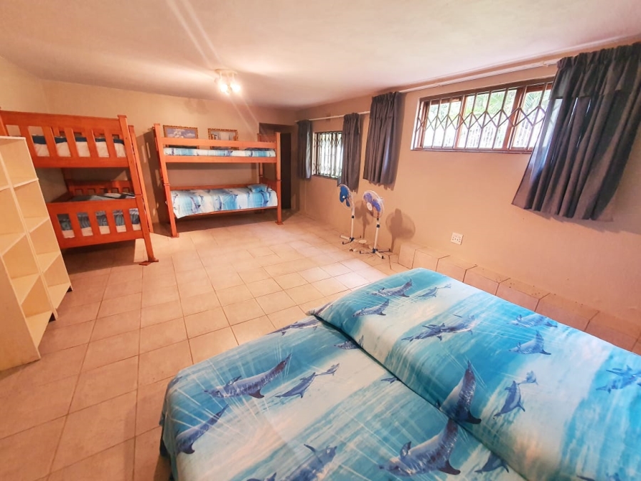 7 Bedroom Property for Sale in Pennington KwaZulu-Natal