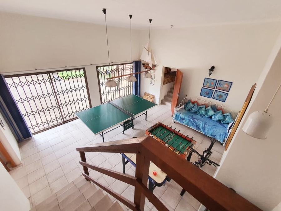 7 Bedroom Property for Sale in Pennington KwaZulu-Natal