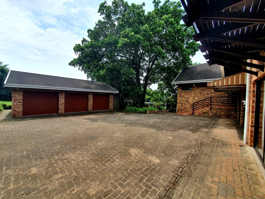 7 Bedroom Property for Sale in Pennington KwaZulu-Natal