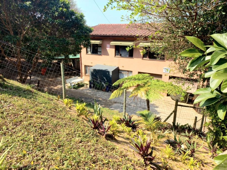 4 Bedroom Property for Sale in Sea Park KwaZulu-Natal