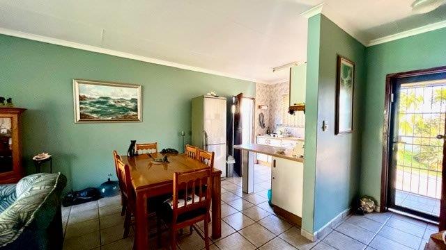 2 Bedroom Property for Sale in Manaba Beach KwaZulu-Natal