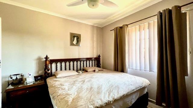 2 Bedroom Property for Sale in Manaba Beach KwaZulu-Natal