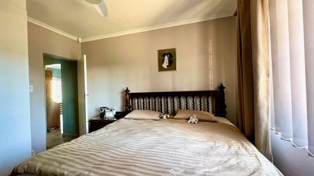 2 Bedroom Property for Sale in Manaba Beach KwaZulu-Natal