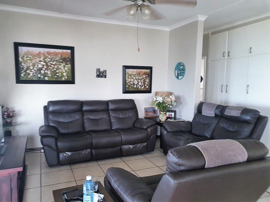 3 Bedroom Property for Sale in Pumula KwaZulu-Natal