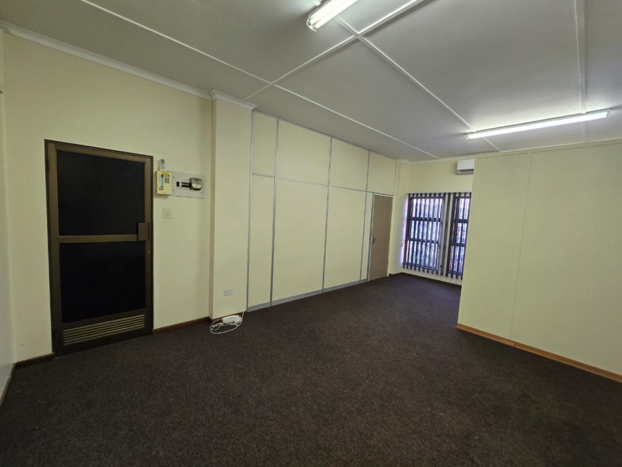 To Let commercial Property for Rent in Stanger KwaZulu-Natal