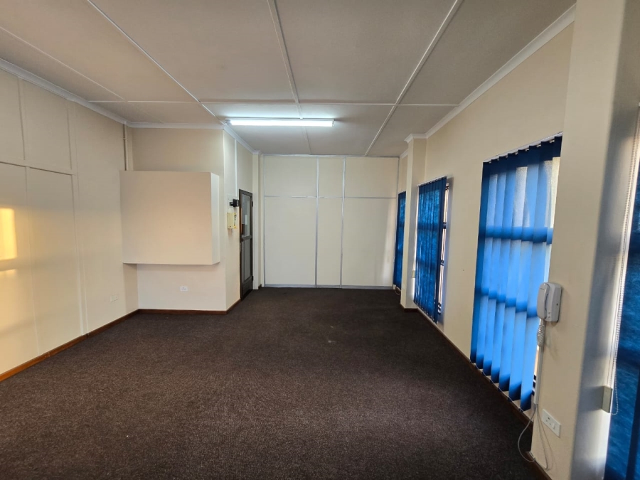 To Let commercial Property for Rent in Stanger KwaZulu-Natal