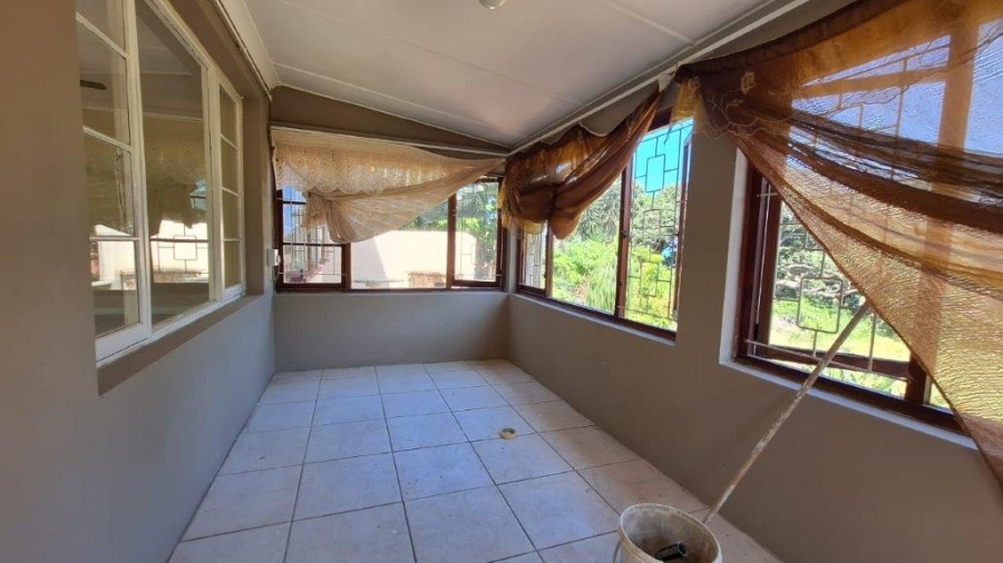 2 Bedroom Property for Sale in Southport KwaZulu-Natal