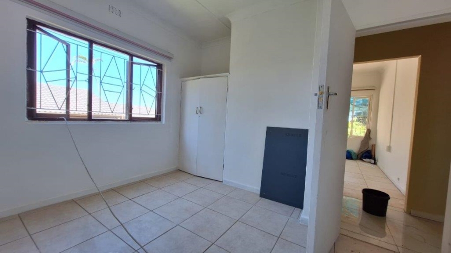 2 Bedroom Property for Sale in Southport KwaZulu-Natal