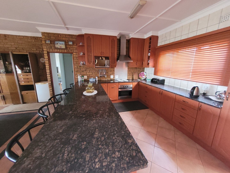 3 Bedroom Property for Sale in Hibberdene KwaZulu-Natal