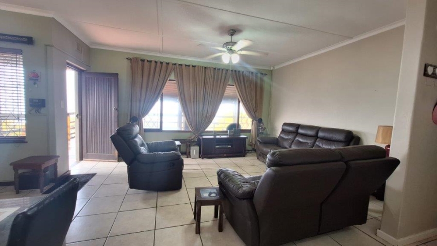 3 Bedroom Property for Sale in Pumula KwaZulu-Natal