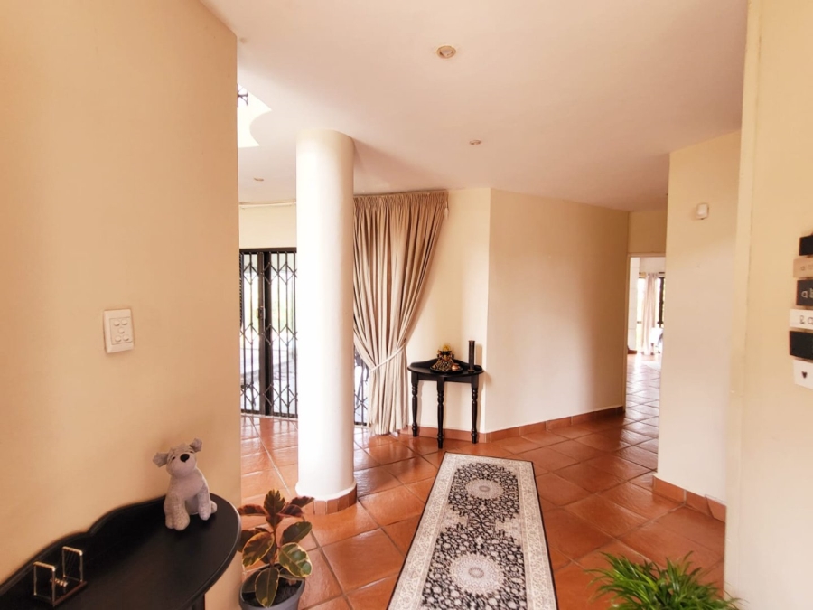 5 Bedroom Property for Sale in Freeland Park KwaZulu-Natal