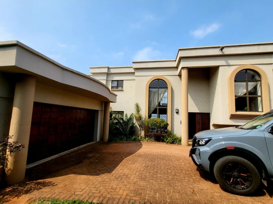 5 Bedroom Property for Sale in Freeland Park KwaZulu-Natal