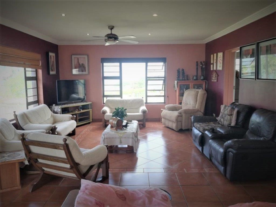 4 Bedroom Property for Sale in Southport KwaZulu-Natal