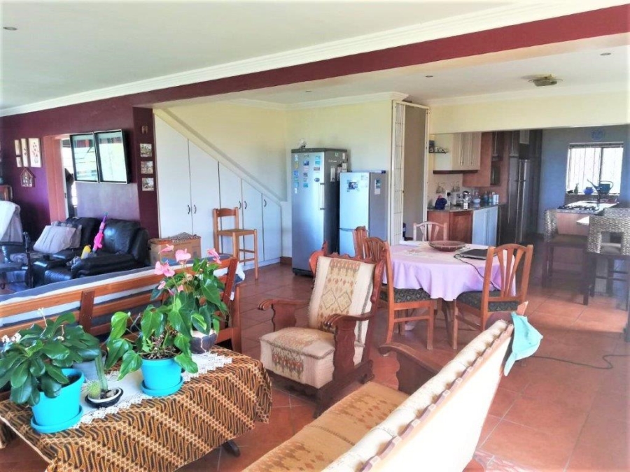 4 Bedroom Property for Sale in Southport KwaZulu-Natal