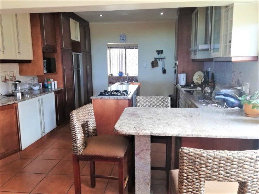 4 Bedroom Property for Sale in Southport KwaZulu-Natal