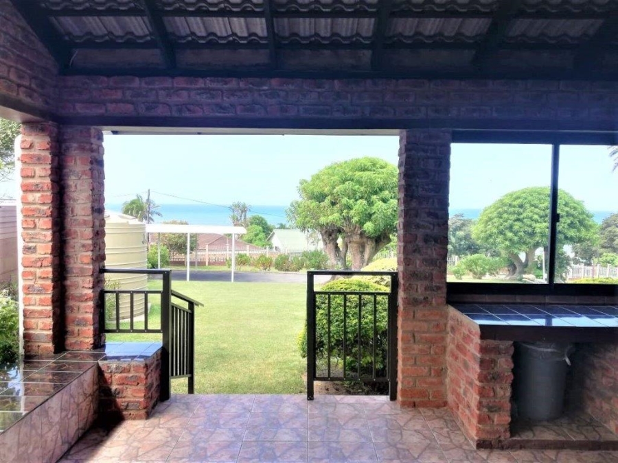 4 Bedroom Property for Sale in Southport KwaZulu-Natal