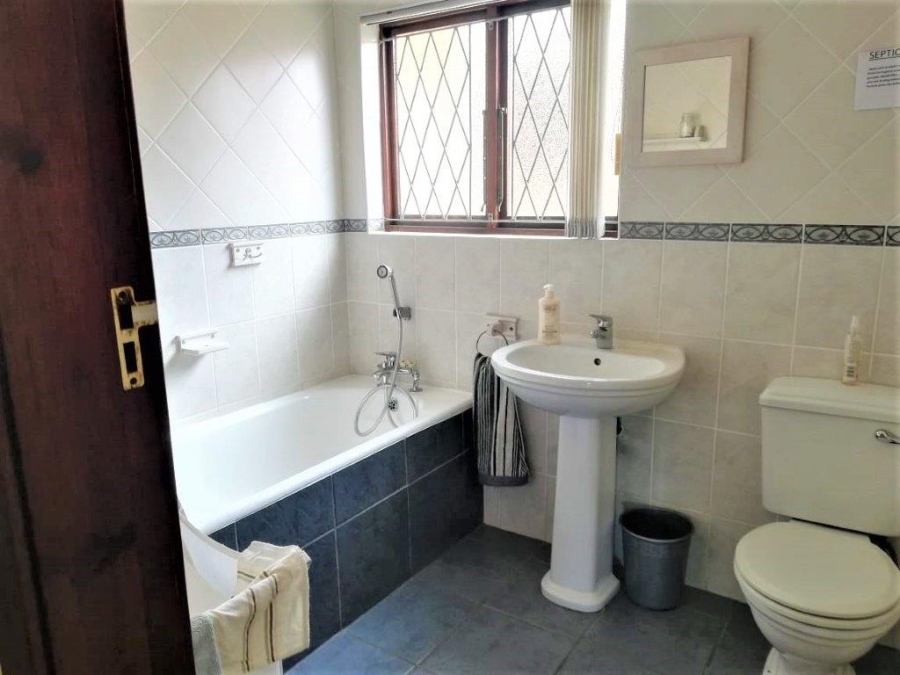 4 Bedroom Property for Sale in Southport KwaZulu-Natal