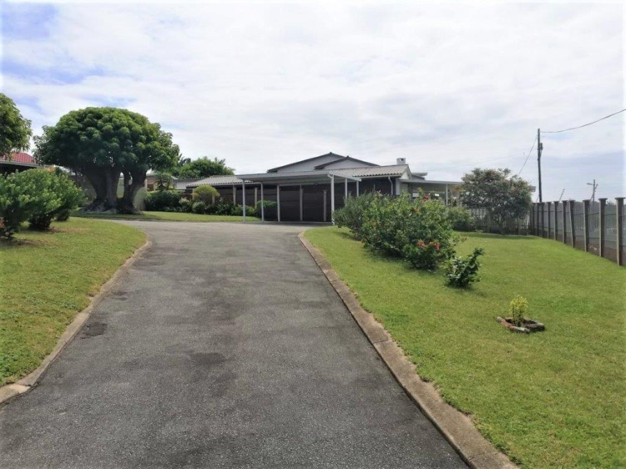 4 Bedroom Property for Sale in Southport KwaZulu-Natal