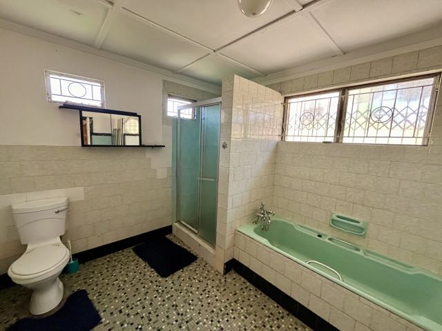 3 Bedroom Property for Sale in Umzinto KwaZulu-Natal