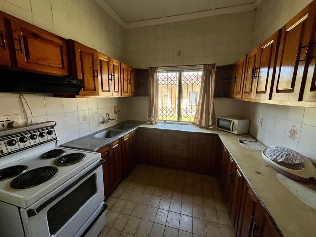 3 Bedroom Property for Sale in Umzinto KwaZulu-Natal