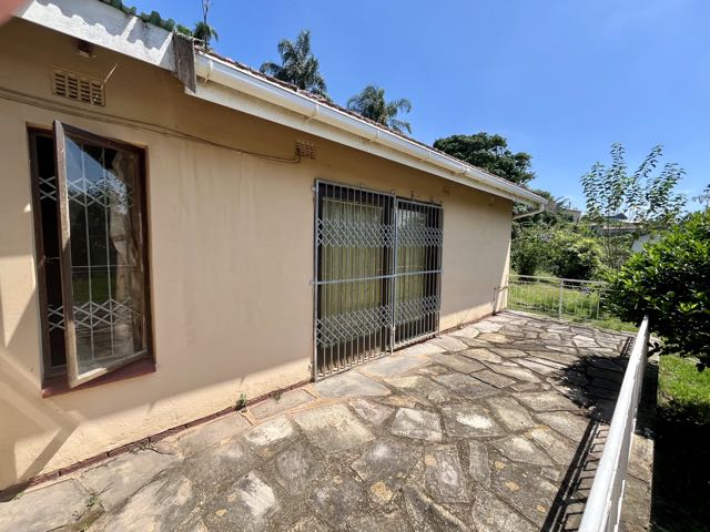 3 Bedroom Property for Sale in Umzinto KwaZulu-Natal