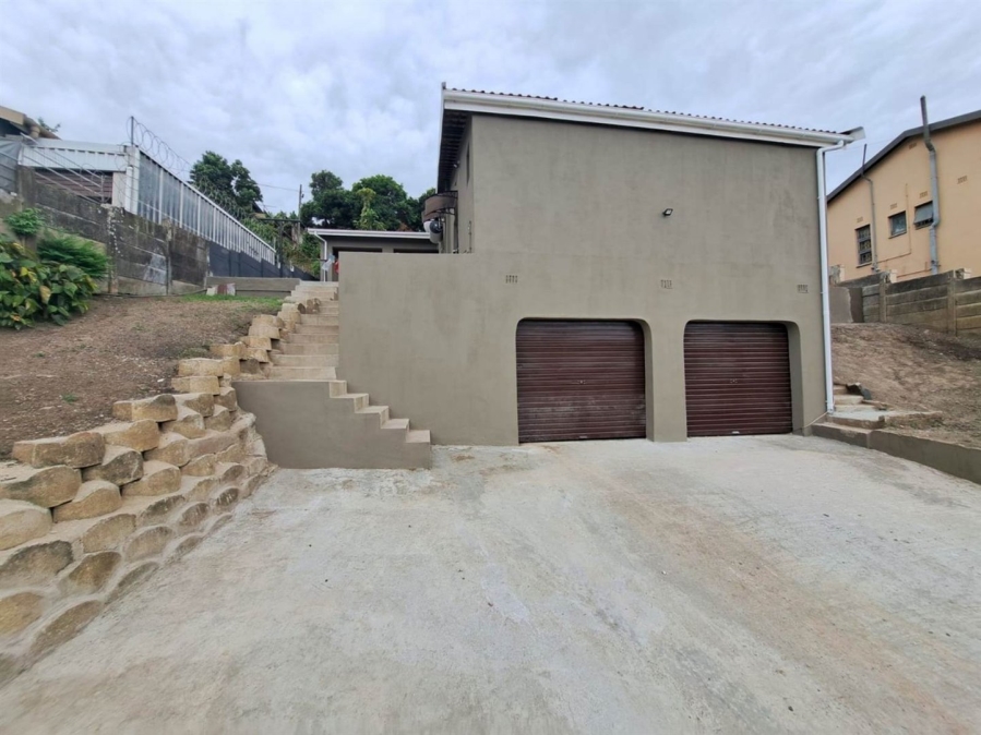 5 Bedroom Property for Sale in Kenville KwaZulu-Natal