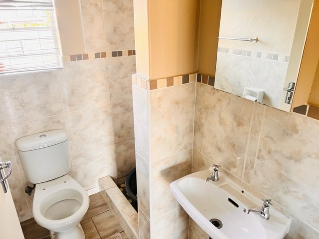 3 Bedroom Property for Sale in Pioneer Park KwaZulu-Natal