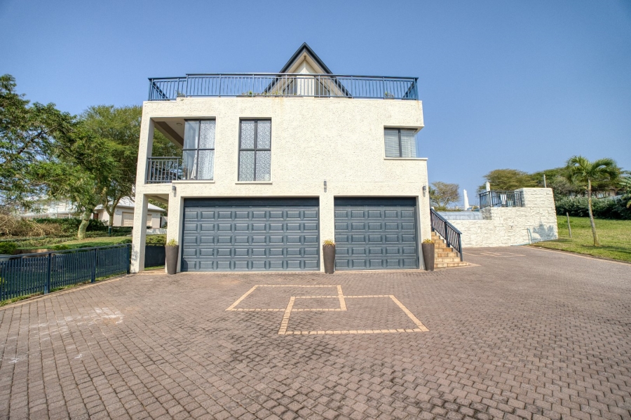 To Let 7 Bedroom Property for Rent in Zinkwazi Beach KwaZulu-Natal