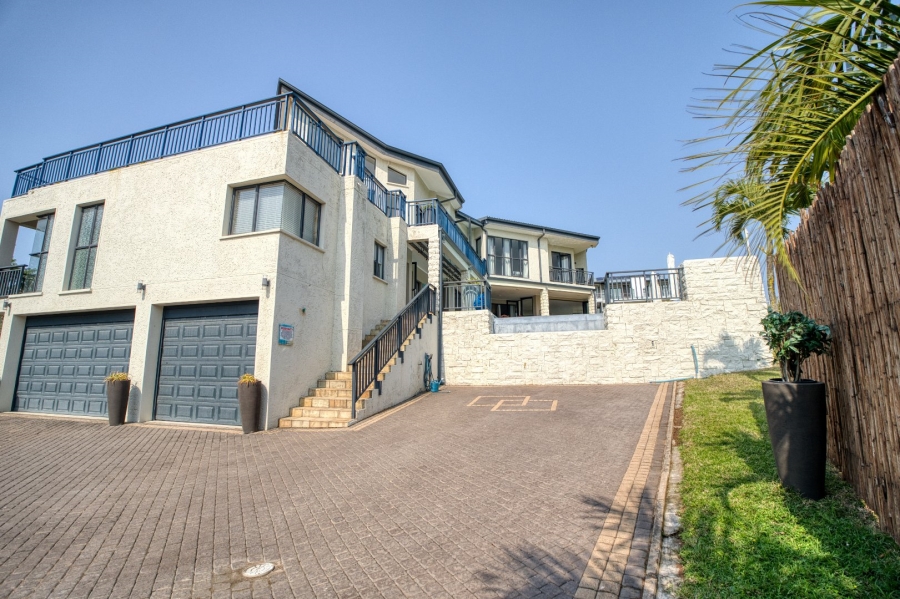 To Let 7 Bedroom Property for Rent in Zinkwazi Beach KwaZulu-Natal