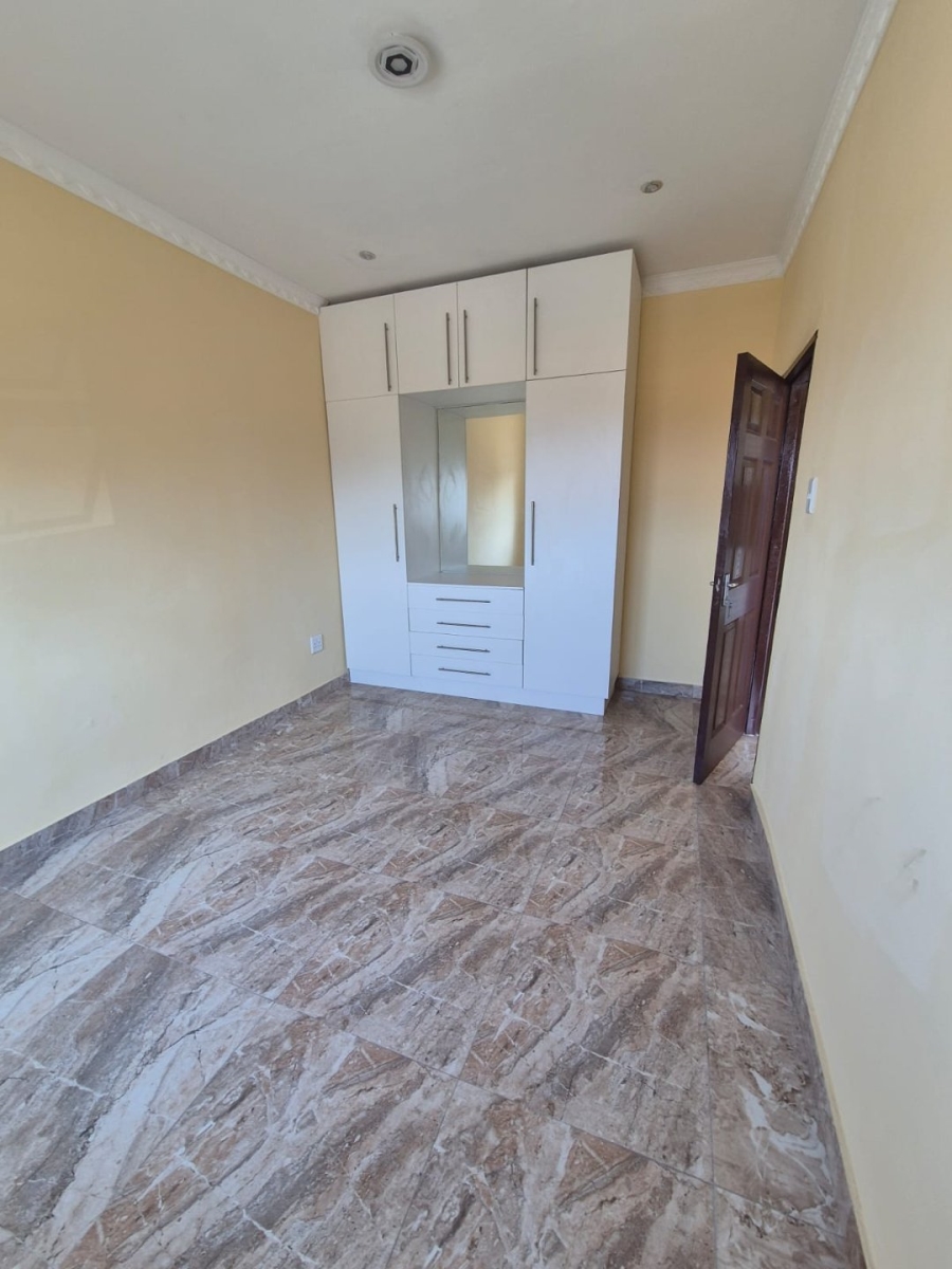 To Let 2 Bedroom Property for Rent in Bluff KwaZulu-Natal