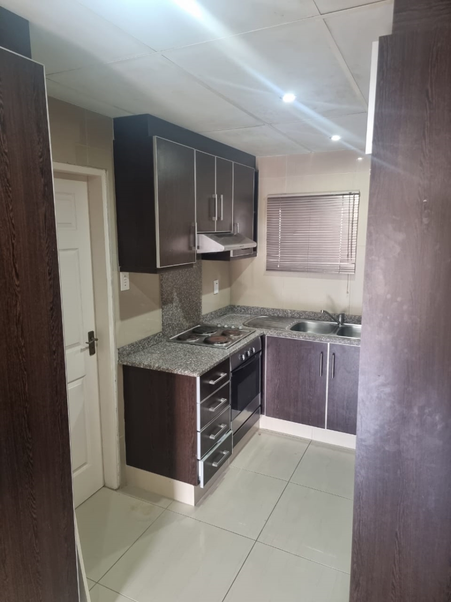 To Let 2 Bedroom Property for Rent in Malvern KwaZulu-Natal