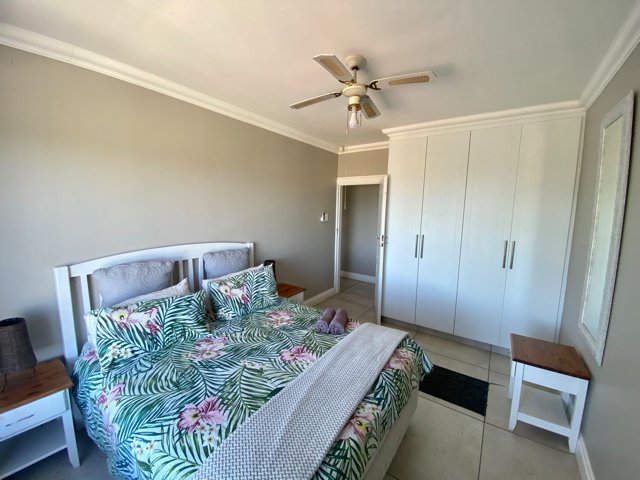 5 Bedroom Property for Sale in Pennington KwaZulu-Natal