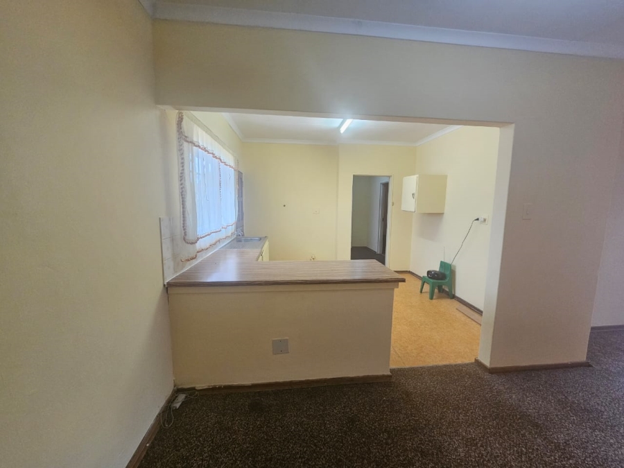 3 Bedroom Property for Sale in Amajuba Park KwaZulu-Natal