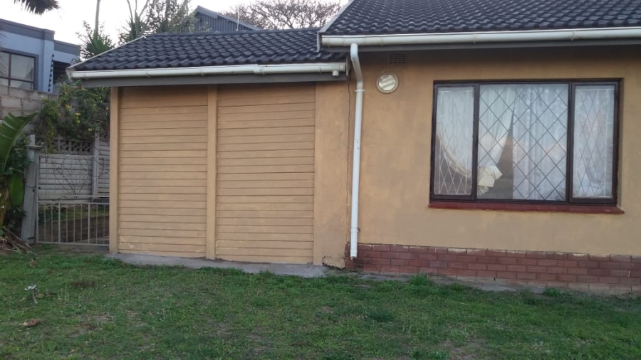 2 Bedroom Property for Sale in Hibberdene KwaZulu-Natal